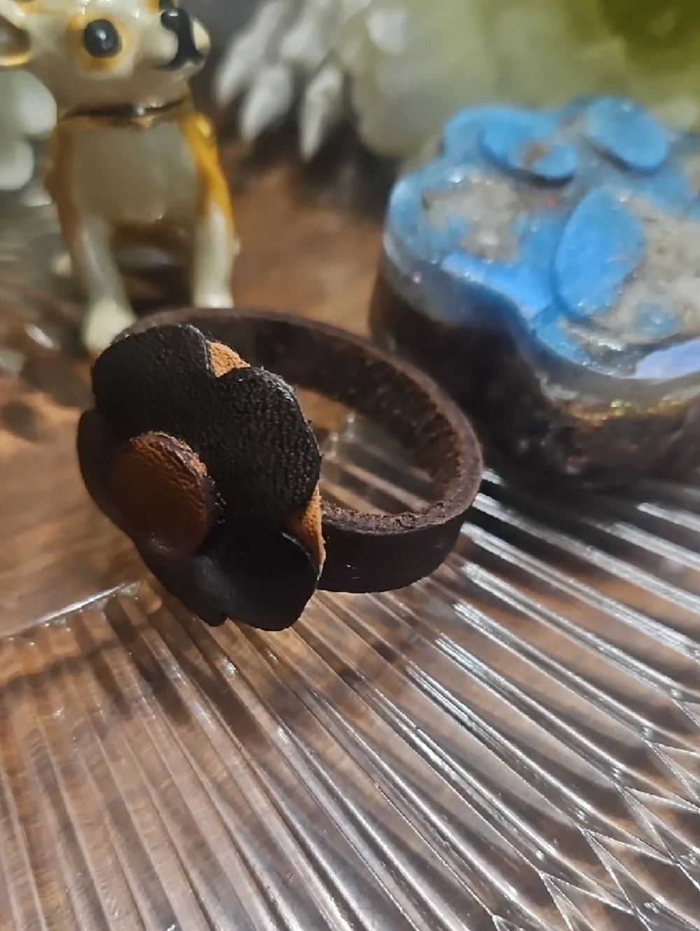Hand Crafted Genuine Leather Pet Collar Flower Charm NEW